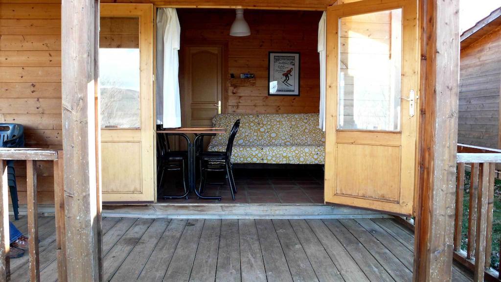 Camping Ain Jaca Cameră foto